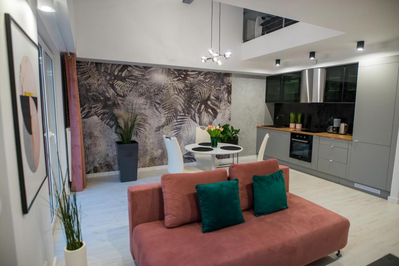 Nowoczesny Apartament Na Warmii I Mazurach Z Garazem Biskupiec  Exteriör bild