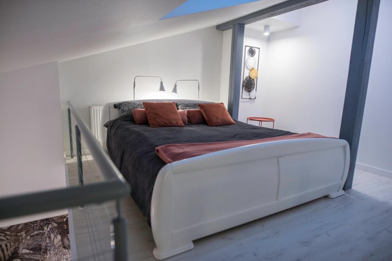 Nowoczesny Apartament Na Warmii I Mazurach Z Garazem Biskupiec  Exteriör bild