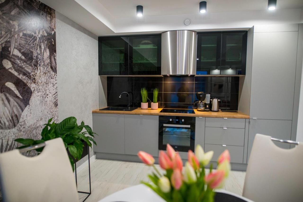 Nowoczesny Apartament Na Warmii I Mazurach Z Garazem Biskupiec  Exteriör bild