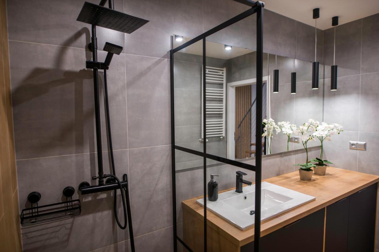 Nowoczesny Apartament Na Warmii I Mazurach Z Garazem Biskupiec  Exteriör bild