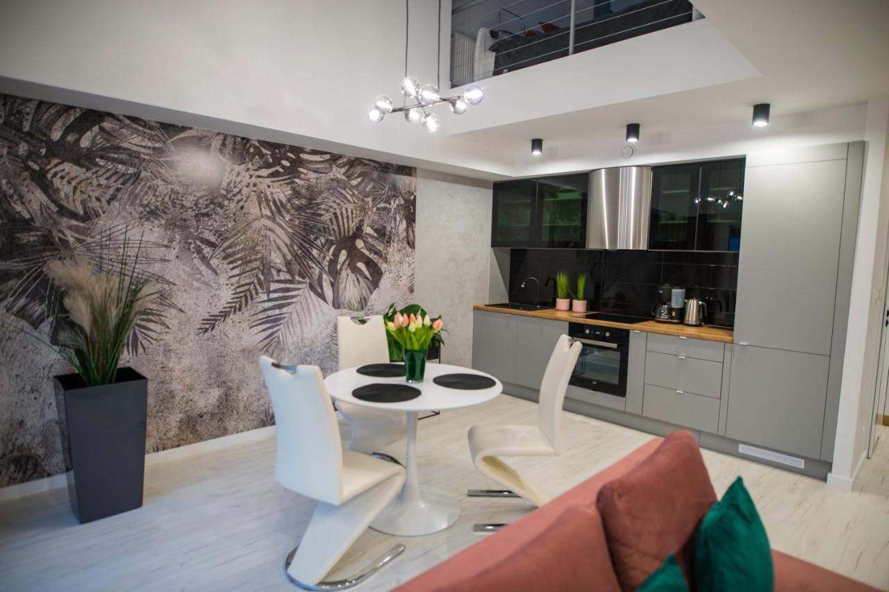 Nowoczesny Apartament Na Warmii I Mazurach Z Garazem Biskupiec  Exteriör bild