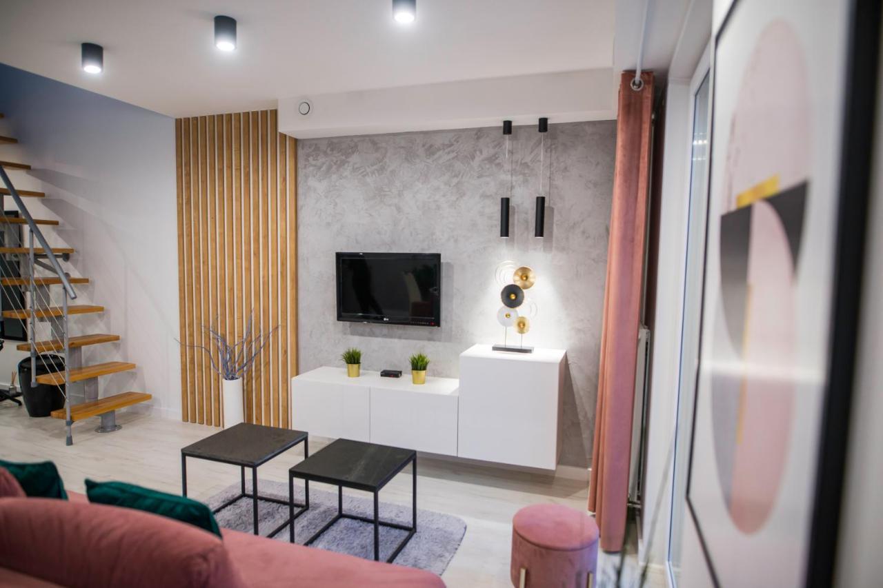 Nowoczesny Apartament Na Warmii I Mazurach Z Garazem Biskupiec  Exteriör bild